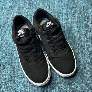 Nike SB Check Solar Canvas Sneakers in Black White